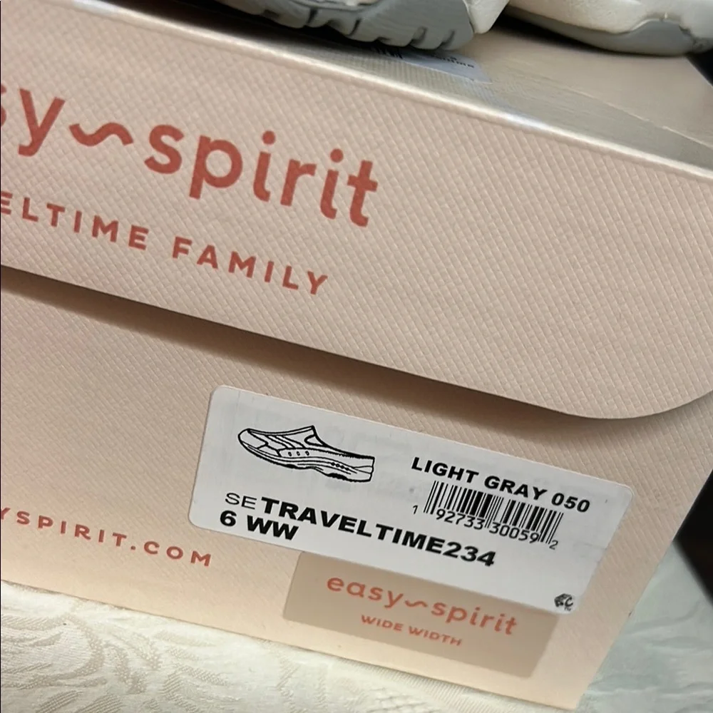 Easy Spirit Women's Traveltime Mules in Light gray.white sole - Picture 5 of 7